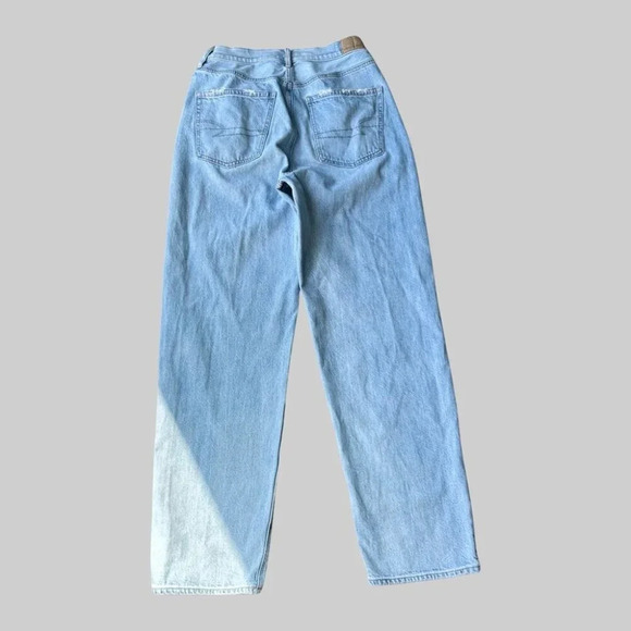 American  Eagle Light Wash High Waist Baggy Jean Distressed - Picture 10 of 12